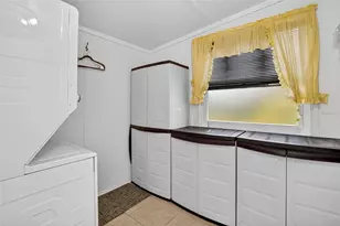 1210 Beach Blvd, Sun City Center, FL 33573 - Photo 11