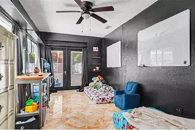 3022 Dartmouth Avenue N, Saint Petersburg, FL 33713 - Photo 11