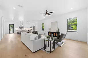 307 W Jean St, Tampa, FL 33604 - Photo 9