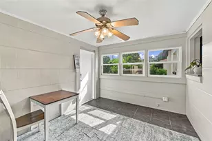 2495 34th Ave N, Saint Petersburg, FL 33713 - Photo 29