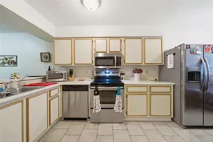 11715 Spring Tree Ln, Port Richey, FL 34668 - Photo 13