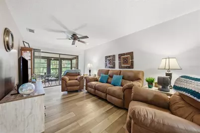 11715 Spring Tree Lane, Port Richey, FL 34668 - Photo 5