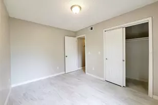 [Address not provided], Tampa, FL 33612 - Photo 13