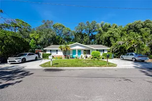 332 Acropolis Dr, Dunedin, FL 34698 - Photo 21