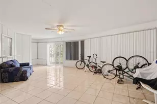 562 E Tarpon Blvd NW, Port Charlotte, FL 33952 - Photo 9