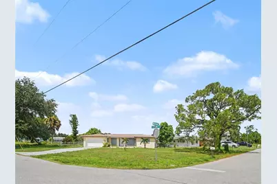 562 E Tarpon Boulevard NW, Port Charlotte, FL 33952 - Photo 25
