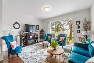 4741 White Sanderling Ct, Tampa, FL 33619 - Photo 11