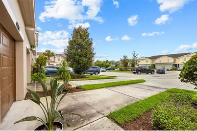 4741 White Sanderling Court, Tampa, FL 33619 - Photo 7