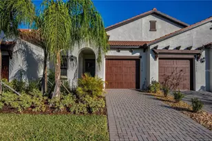 17432 Holly Wl Ave, Wimauma, FL 33598 - Photo 1