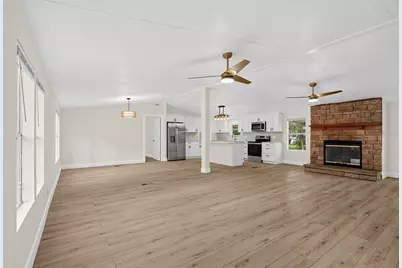 124 Hour Glass Circle, Hawthorne, FL 32640 - Photo 7