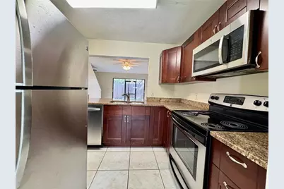 1428 Highland Ridge Circle, Brandon, FL 33510 - Photo 5