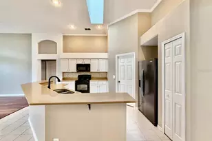 19021 Weatherstone Dr, Tampa, FL 33647 - Photo 15