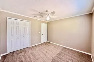 19021 Weatherstone Dr, Tampa, FL 33647 - Photo 45