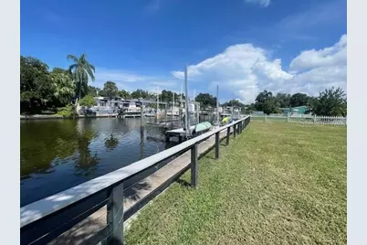 1658 Indian Rocks Road S, Largo, FL 33774 - Photo 11