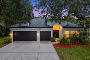 12632 Flamingo Pkwy, Spring Hill, FL 34610 - Photo 5