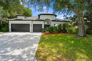 12632 Flamingo Pkwy, Spring Hill, FL 34610 - Photo 3