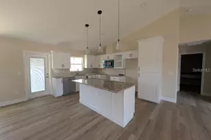 6081 Knollwood Dr, Dade City, FL 33523 - Photo 9