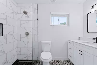 1849 New Hampshire Avenue NE, Saint Petersburg, FL 33703 - Photo 25