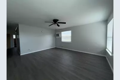 2400 25th Street N #A, Saint Petersburg, FL 33713 - Photo 5