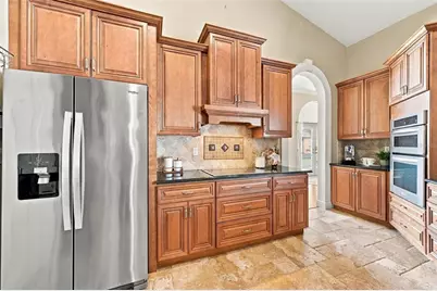2966 Hillcreek Circle S, Clearwater, FL 33759 - Photo 11