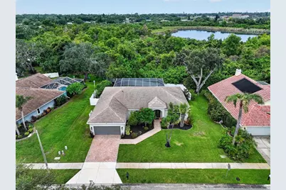 714 Hidden Lake Drive, Tarpon Springs, FL 34689 - Photo 3