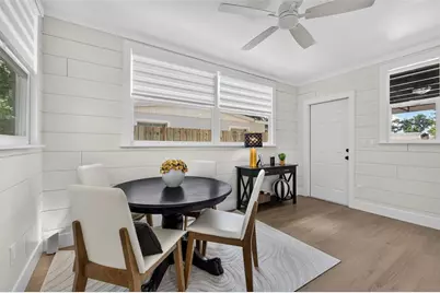 9025 1st Street NE, Saint Petersburg, FL 33702 - Photo 15