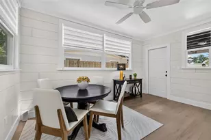 9025 1st St NE, Saint Petersburg, FL 33702 - Photo 15