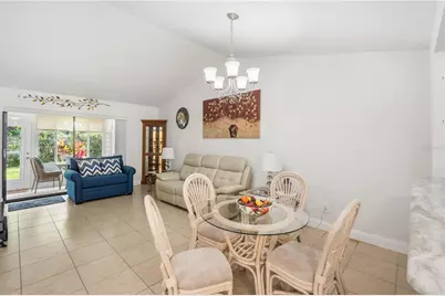 314 Knottwood Court #314, Sun City Center, FL 33573 - Photo 9