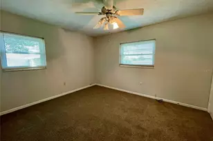 6112 E 112th Ave, Temple Terrace, FL 33617 - Photo 9