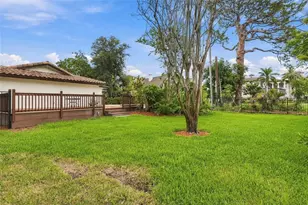 7220 Sunshine Dr S, Saint Petersburg, FL 33705 - Photo 47