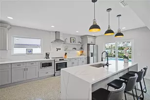 136 Bayside Dr, Clearwater Beach, FL 33767 - Photo 11
