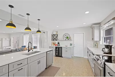 136 Bayside Drive, Clearwater, FL 33767 - Photo 7