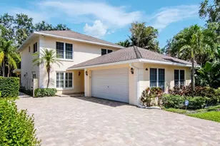 165 Baltic Cir, Tampa, FL 33606 - Photo 3