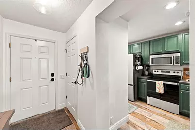 2011 Sea Front Court, Clearwater, FL 33763 - Photo 7