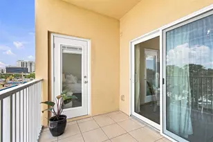 316 8th St S, Saint Petersburg, FL 33701 - Photo 13