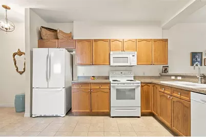 316 8th Street S #304, Saint Petersburg, FL 33701 - Photo 5