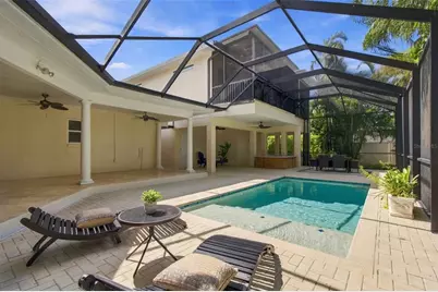100 Monterey Boulevard NE, Saint Petersburg, FL 33704 - Photo 3