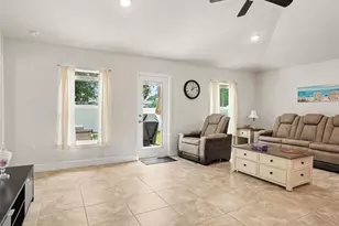 256 Krenson Bay Loop, Winter Haven, FL 33881 - Photo 9