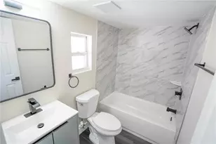 4400 6th Ave S, Saint Petersburg, FL 33711 - Photo 17