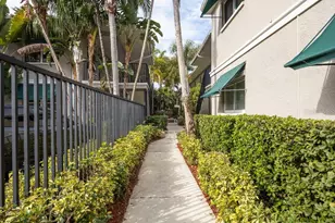 212 S Church Ave, Tampa, FL 33609 - Photo 15