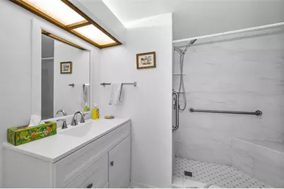 13612 S Village Drive #5307, Tampa, FL 33618 - Photo 11