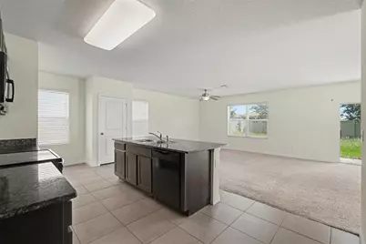 7796 Tuscan Bay Circle, Wesley Chapel, FL 33545 - Photo 11