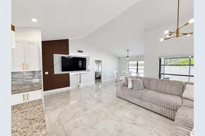 5483 Friarsway Drive, Tampa, FL 33624 - Photo 15