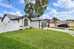 5483 Friarsway Dr, Tampa, FL 33624 - Photo 11