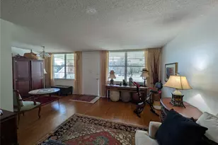 4885 1st St NE, Saint Petersburg, FL 33703 - Photo 7