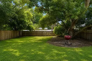 1120 11th Ave S, Saint Petersburg, FL 33705 - Photo 5