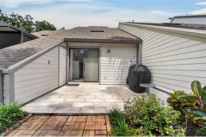 5205 Oak Charter Court, Temple Terrace, FL 33617 - Photo 53