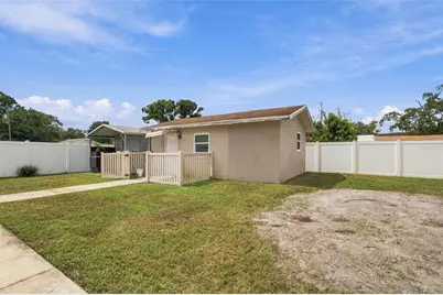 11006 N Oakleaf Avenue, Tampa, FL 33612 - Photo 35