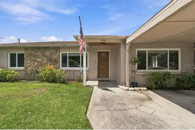 11006 N Oakleaf Avenue, Tampa, FL 33612 - Photo 3