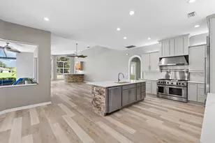 1003 Kings Way Ln, Tarpon Springs, FL 34688 - Photo 19